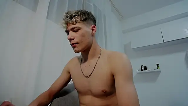 OttisBrawn online show from October 2025 05:02:02 PM