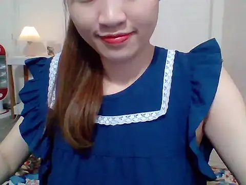   Donna   online show from October 2025 12:37:02 PM