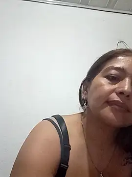 Snapshot of Bellamoretii5 chatting on September 2025 06:44:02 PM Bellamoretii5 online show from September 2025 06:44:02 PM