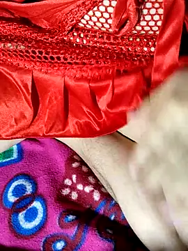 Snapshot of only-injoy chatting on October 2025 05:09:02 PM only-injoy online show from October 2025 05:09:02 PM