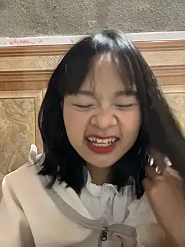 Snapshot of Daisy018 chatting on November 2025 07:32:01 AM Daisy018 online show from November 2025 07:32:01 AM