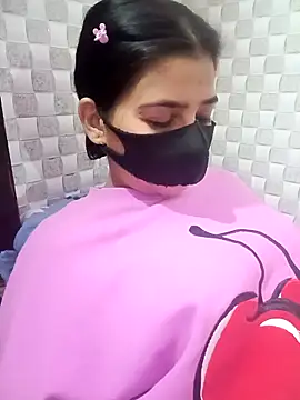 Snapshot of Hot_Jaanvi_ chatting on November 2025 04:38:02 PM Hot Jaanvi online show from November 2025 04:38:02 PM