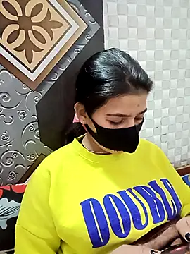 Snapshot of Hot_Jaanvi_ chatting on November 2025 04:39:01 PM Hot Jaanvi online show from November 2025 04:39:01 PM