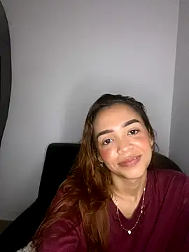 Snapshot of Cloudisis chatting on November 2025 09:51:02 AM Cloudisis online show from November 2025 09:51:02 AM