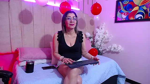 SexyLaddy   online show from September 2025 02:18:02 PM