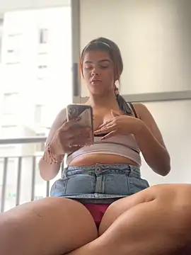 Snapshot of Kaily_Sweet16 chatting on October 2025 05:03:01 PM Kaily Sweet16 online show from October 2025 05:03:01 PM