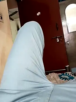 Snapshot of princemaheshboblover chatting on October 2025 07:49:02 AM princemaheshboblover online show from October 2025 07:49:02 AM