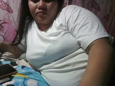 Snapshot of xxwild_pussyxx chatting on October 2025 05:59:01 AM xxwild pussyxx online show from October 2025 05:59:01 AM