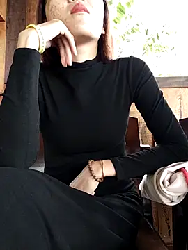 Mint299 online show from October 2025 03:23:02 AM