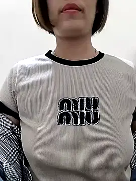 Snapshot of love_sexy090 chatting on November 2025 12:04:02 PM love sexy090 online show from November 2025 12:04:02 PM