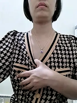 Snapshot of love_sexy090 chatting on November 2025 12:37:02 PM love sexy090 online show from November 2025 12:37:02 PM