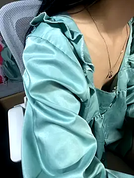 Mina048 online show from November 2025 09:57:02 PM