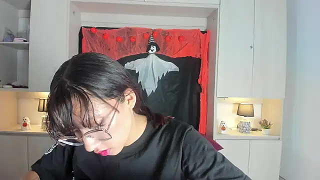 Snapshot of CamiGox chatting on November 2025 07:37:01 PM CamiGox online show from November 2025 07:37:01 PM