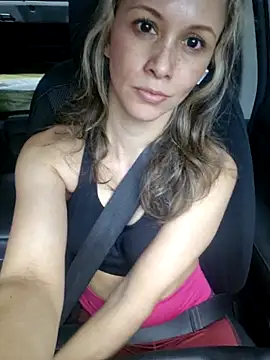 Snapshot of Miasiren chatting on October 2025 03:52:01 PM Miasiren online show from October 2025 03:52:01 PM