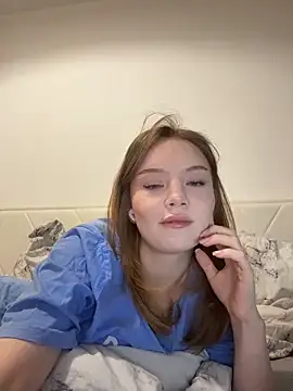 feral  berrys online show from November 2025 05:19:01 PM