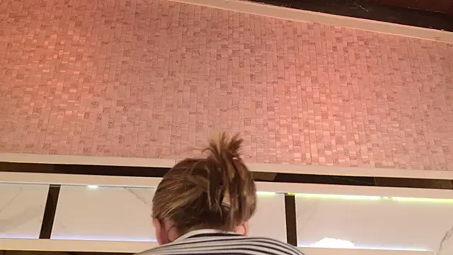 Snapshot of ambar_rosse25 chatting on October 2025 11:40:02 AM ambar rosse25 online show from October 2025 11:40:02 AM