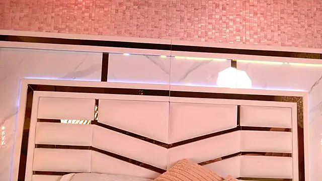 Snapshot of ambar_rosse25 chatting on October 2025 11:33:02 AM ambar rosse25 online show from October 2025 11:33:02 AM