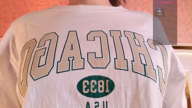 Snapshot of ambar_rosse25 chatting on October 2025 11:32:02 AM ambar rosse25 online show from October 2025 11:32:02 AM