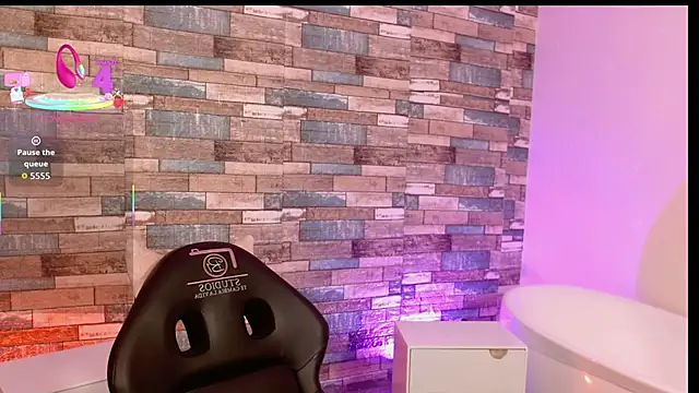 LIHIAN TAY online show from October 2025 11:51:02 AM