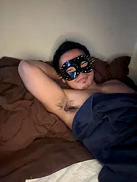 Snapshot of meme_n chatting on November 2025 06:35:02 AM meme n online show from November 2025 06:35:02 AM