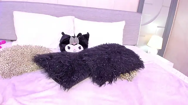 Snapshot of JenniferHills chatting on November 2025 05:18:02 AM JenniferHills online show from November 2025 05:18:02 AM