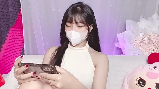 Snapshot of kemybaby chatting on November 2025 02:57:02 AM kemybaby online show from November 2025 02:57:02 AM