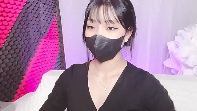 Snapshot of kemybaby chatting on November 2025 08:19:01 PM kemybaby online show from November 2025 08:19:01 PM