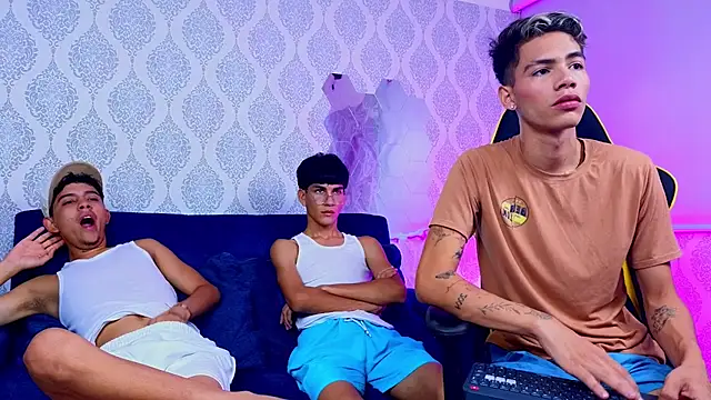 The slim boyss3 online show from September 2025 01:21:01 PM