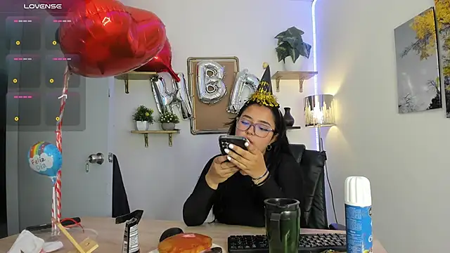 Snapshot of SofiDoll_cg chatting on September 2025 12:10:01 PM SofiDoll cg online show from September 2025 12:10:01 PM