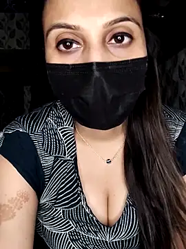 Horny Shalu online show from October 2025 06:06:02 PM