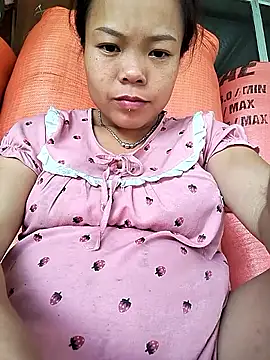 Snapshot of Rioo122 chatting on October 2025 02:32:01 AM Rioo122 online show from October 2025 02:32:01 AM