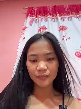 Snapshot of princess_janine chatting on October 2025 02:02:01 PM princess janine online show from October 2025 02:02:01 PM