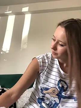 Snapshot of Kisacka chatting on October 2025 01:29:01 PM Kisacka online show from October 2025 01:29:01 PM