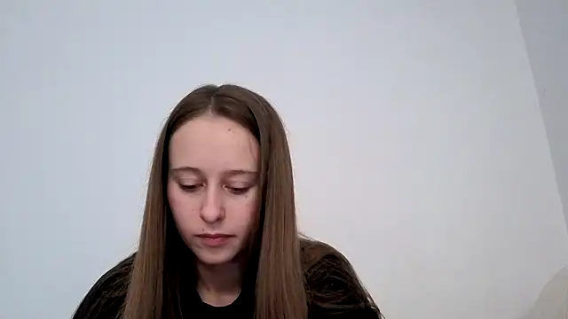 Snapshot of Kisacka chatting on October 2025 12:22:02 PM Kisacka online show from October 2025 12:22:02 PM