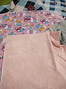 Yina219 online show from October 2025 10:57:01 AM