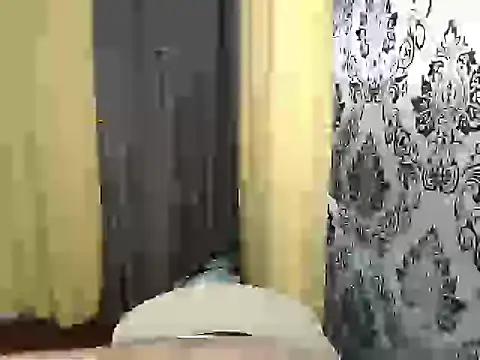 Snapshot of lovelyallena07 chatting on October 2025 09:31:01 PM lovelyallena07 online show from October 2025 09:31:01 PM