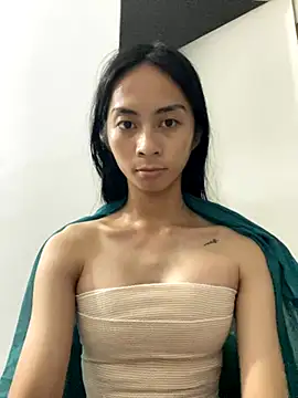 Snapshot of AlmiraFhaye chatting on October 2025 02:44:01 AM AlmiraFhaye online show from October 2025 02:44:01 AM