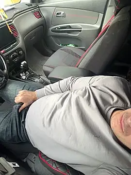 Snapshot of Cruel00 chatting on November 2025 10:19:01 AM Cruel00 online show from November 2025 10:19:01 AM