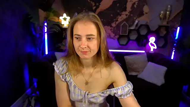 Sun Kitty  online show from September 2025 06:48:02 AM