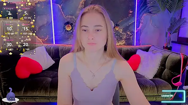 Sun Kitty  online show from September 2025 06:38:01 AM