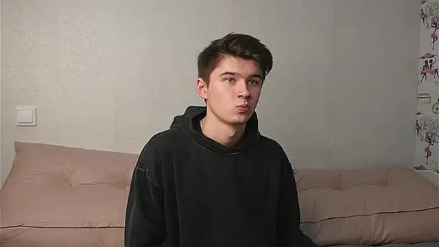 SherlockMax online show from October 2025 08:42:01 PM