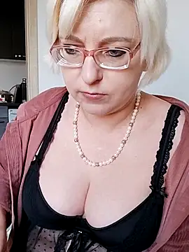 VikaKing online show from October 2025 09:54:02 AM