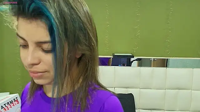 Snapshot of gisell_gomez chatting on October 2025 11:40:01 AM gisell gomez online show from October 2025 11:40:01 AM