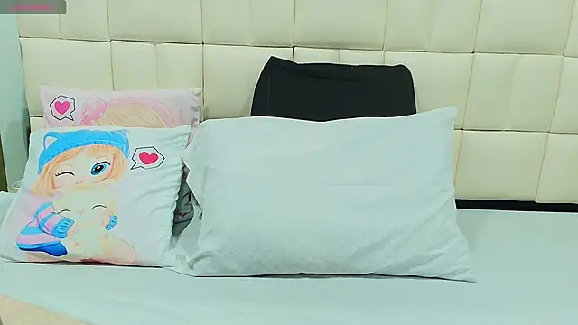 Snapshot of gisell_gomez chatting on October 2025 11:12:02 AM gisell gomez online show from October 2025 11:12:02 AM