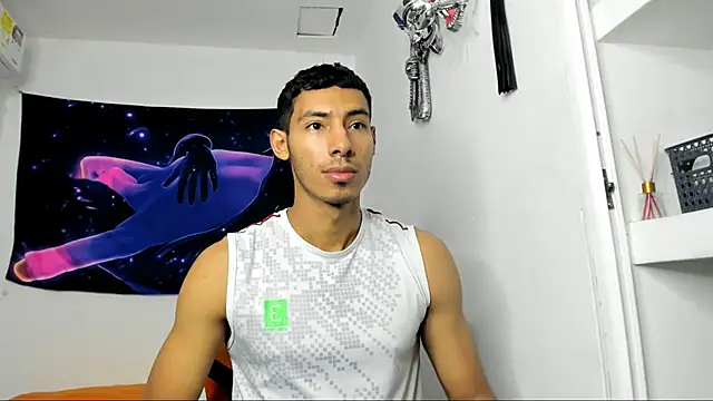 Snapshot of jhosep_hamilton chatting on September 2025 06:45:01 PM jhosep hamilton online show from September 2025 06:45:01 PM