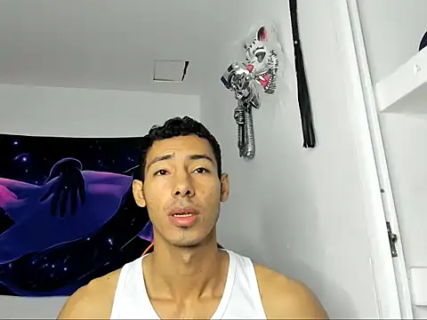 Snapshot of jhosep_hamilton chatting on October 2025 11:29:01 AM jhosep hamilton online show from October 2025 11:29:01 AM