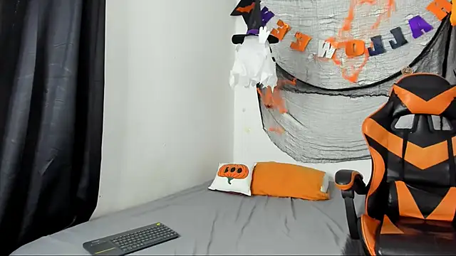 Snapshot of jhosep_hamilton chatting on October 2025 06:43:01 PM jhosep hamilton online show from October 2025 06:43:01 PM