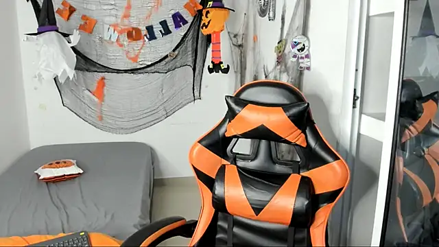 Snapshot of jhosep_hamilton chatting on October 2025 11:45:02 PM jhosep hamilton online show from October 2025 11:45:02 PM