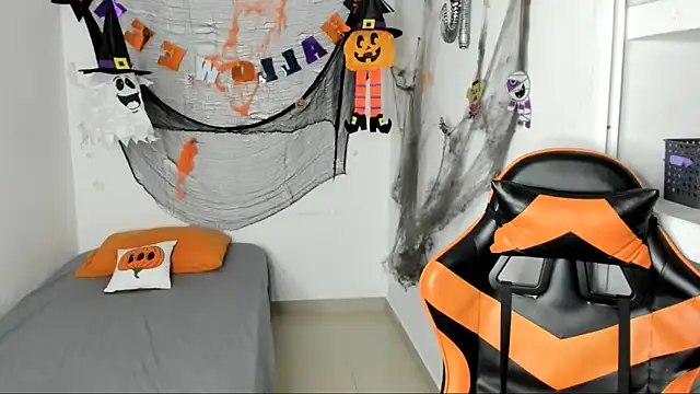 Snapshot of jhosep_hamilton chatting on October 2025 06:57:02 PM jhosep hamilton online show from October 2025 06:57:02 PM