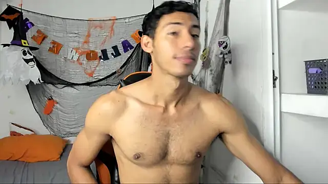 Snapshot of jhosep_hamilton chatting on October 2025 06:47:01 PM jhosep hamilton online show from October 2025 06:47:01 PM